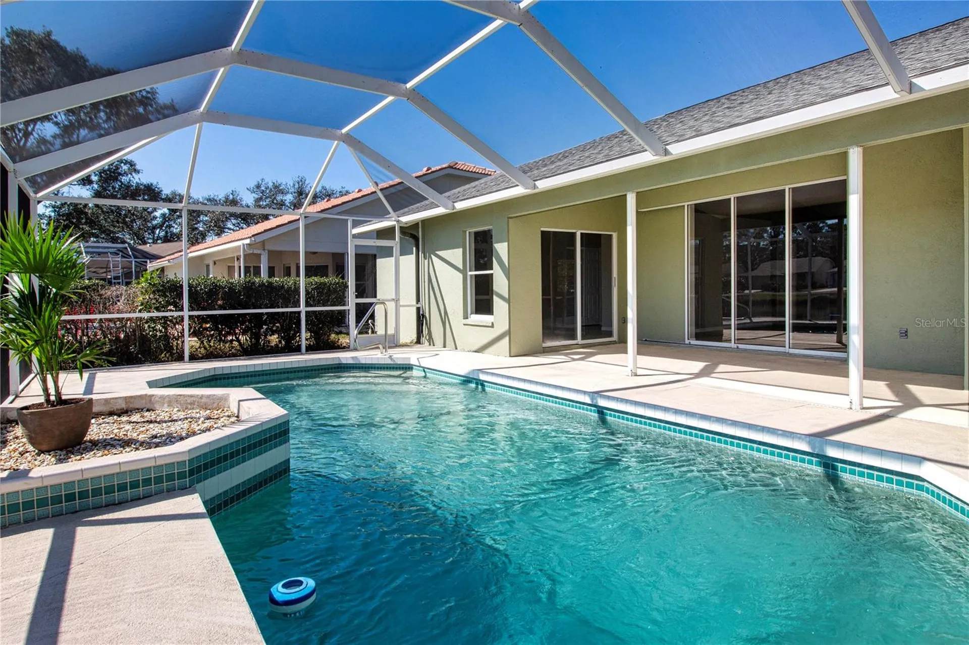 9590 Knightsbridge Circle Sarasota FL 34238