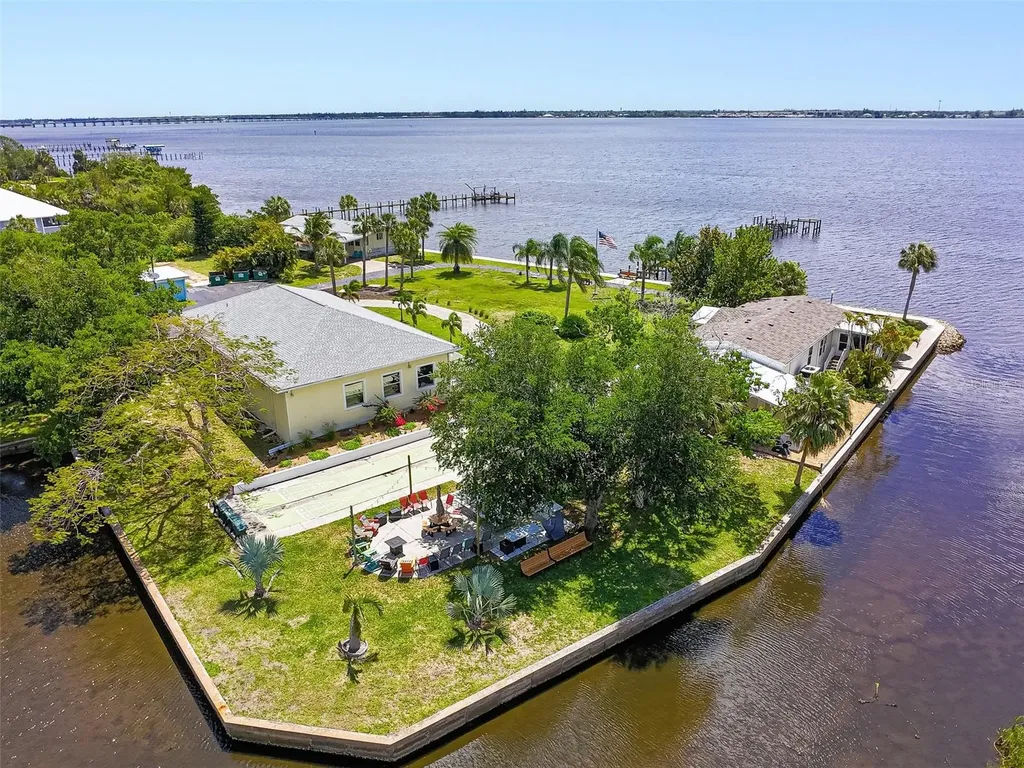 24437 Harbor View Road Punta Gorda FL 33980