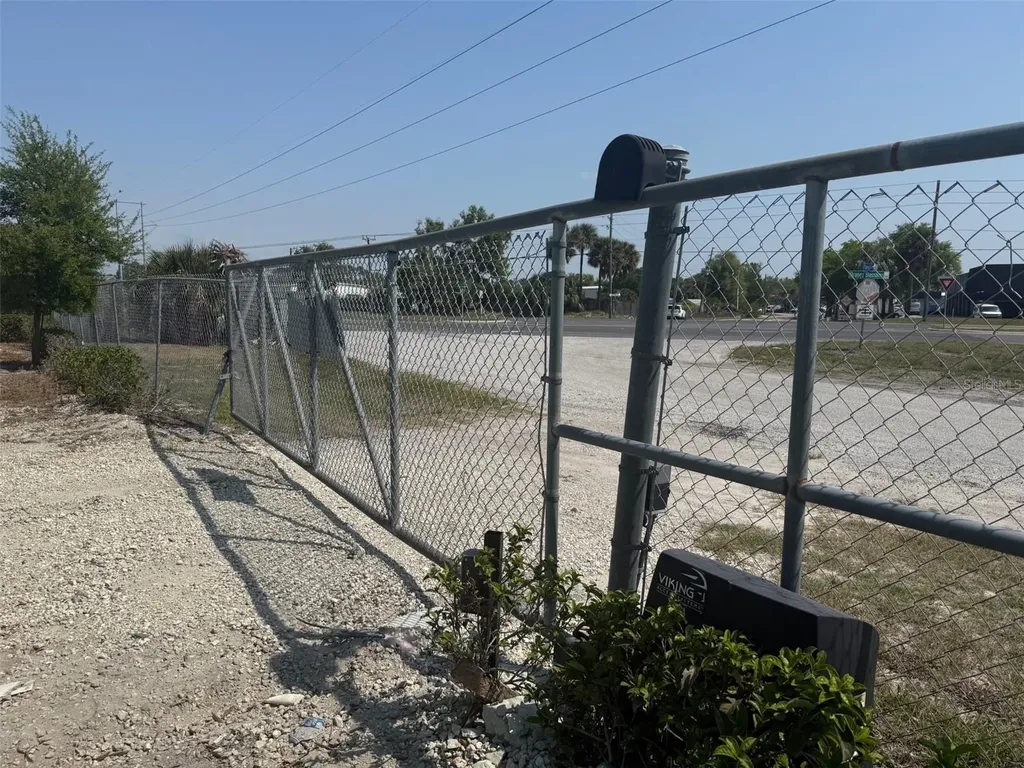 2625 Palm Avenue Apopka FL 32703