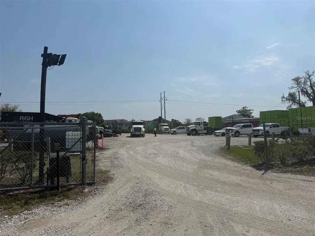 2625 Palm Avenue Apopka FL 32703