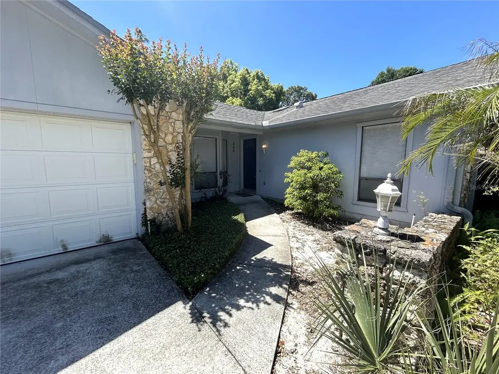 305 Coble Drive Longwood FL 32779