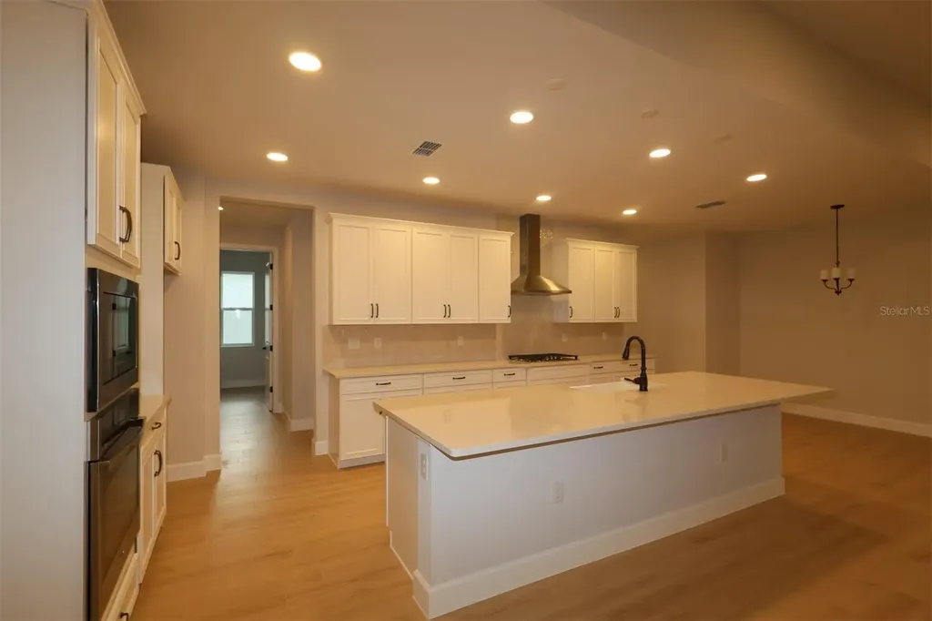 3254 Wolf Lake Avenue Apopka FL 32712