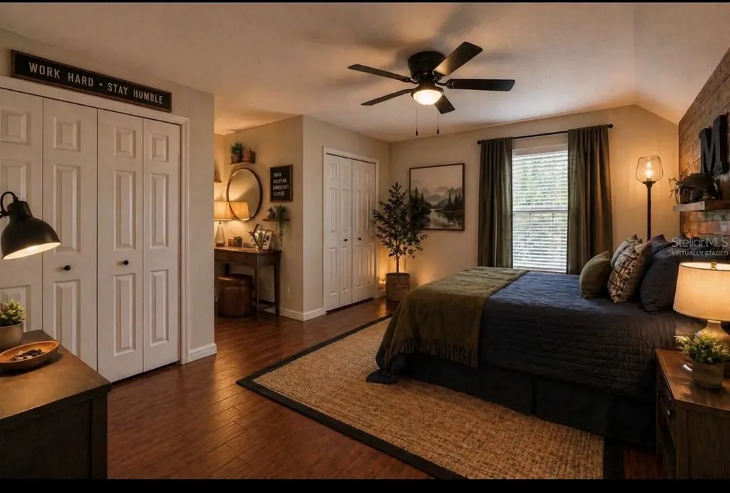 250 N Walker Street Oakland FL 34760