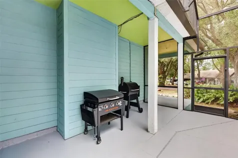 250 N Walker Street Oakland FL 34760