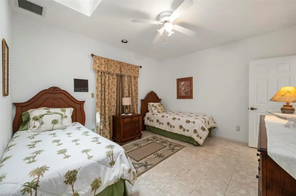1105 Yorkshire Street Port Charlotte FL 33952