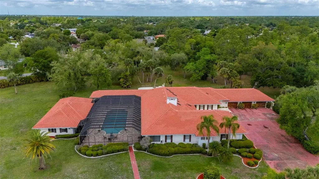 1105 Yorkshire Street Port Charlotte FL 33952