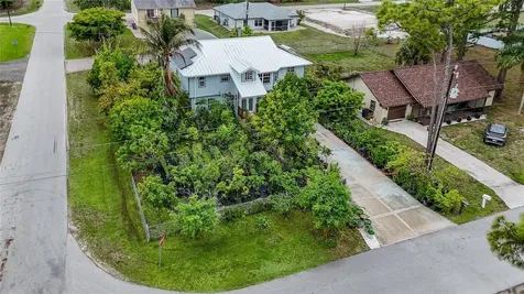 4201 6th Street W Lehigh Acres FL 33971
