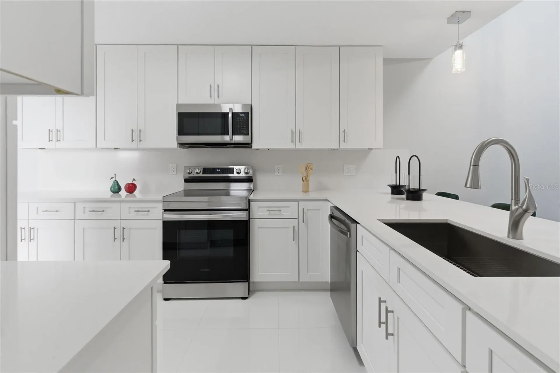 8044 Sandpoint Boulevard Orlando FL 32819