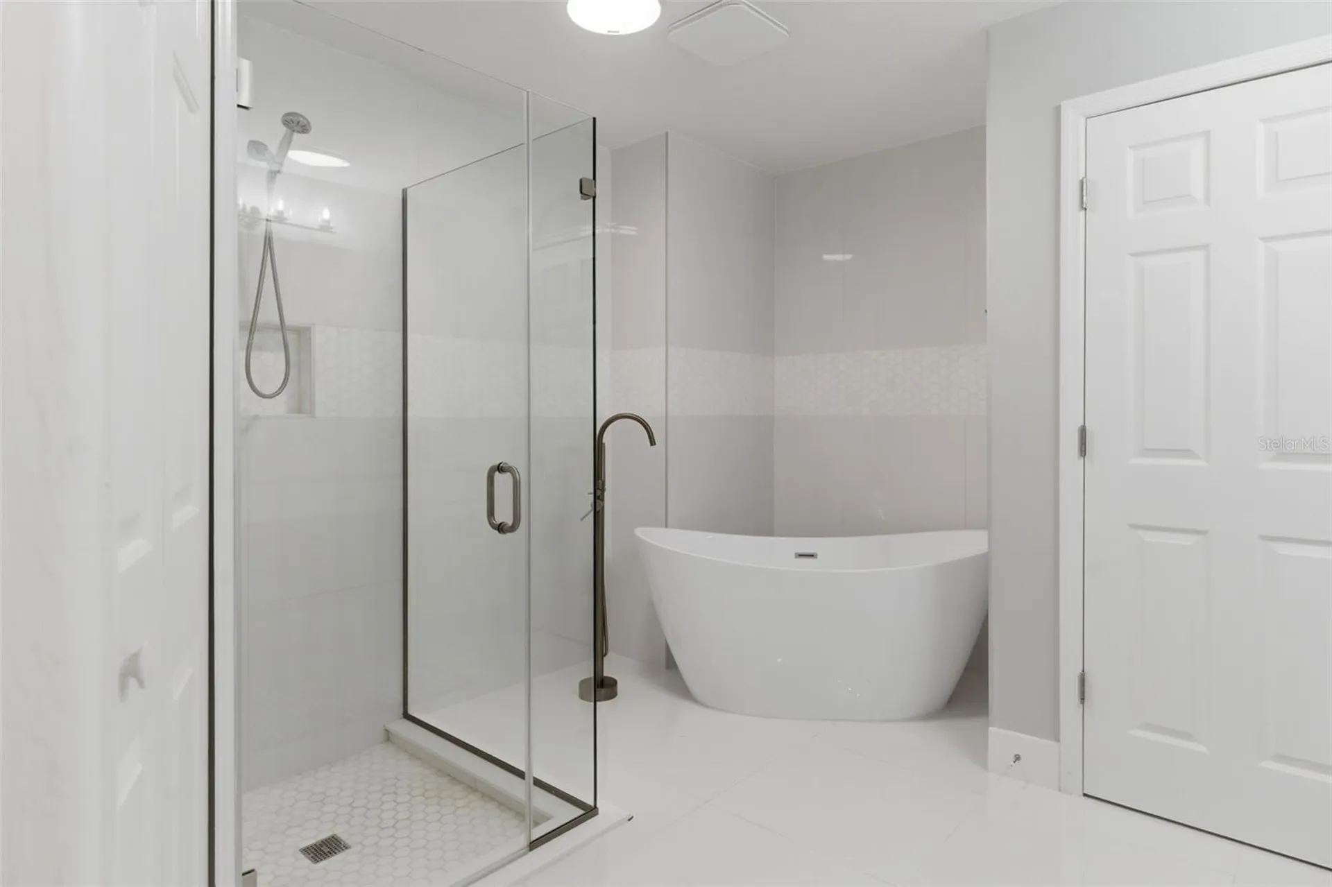 8044 Sandpoint Boulevard Orlando FL 32819