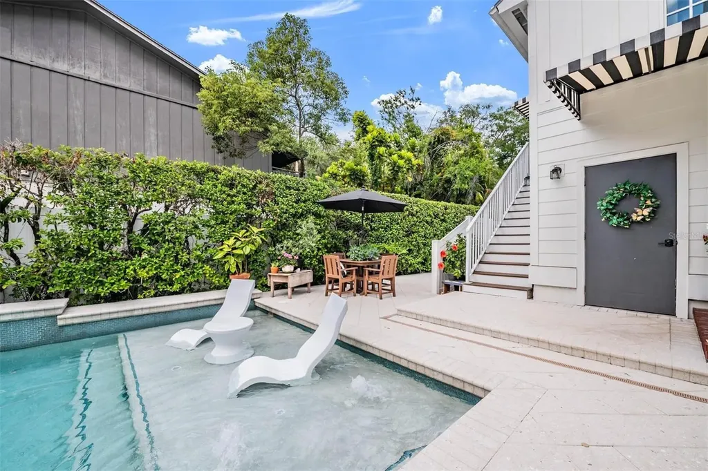 1707 S Hesperides Street Tampa FL 33629