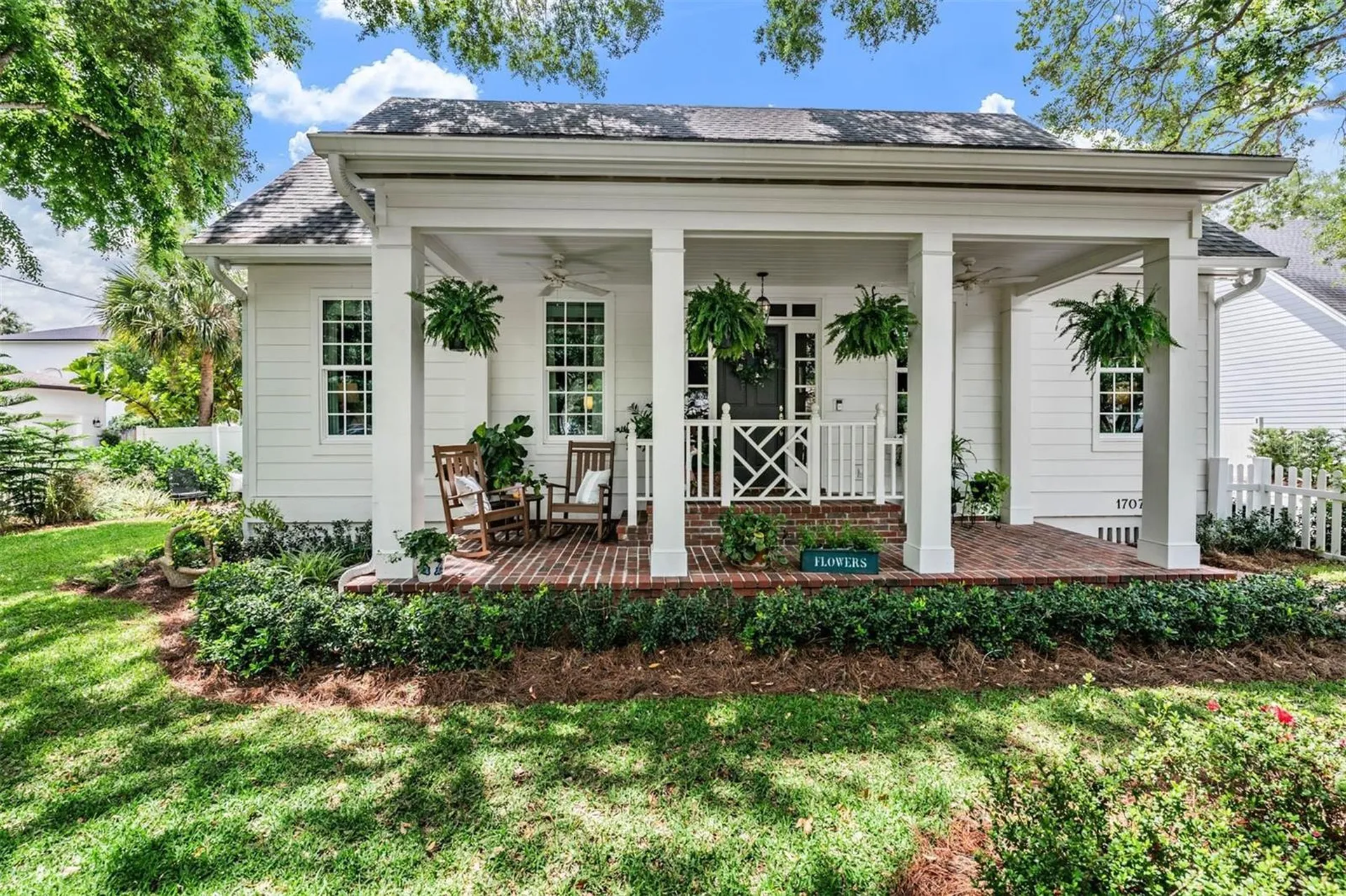 1707 S Hesperides Street Tampa FL 33629