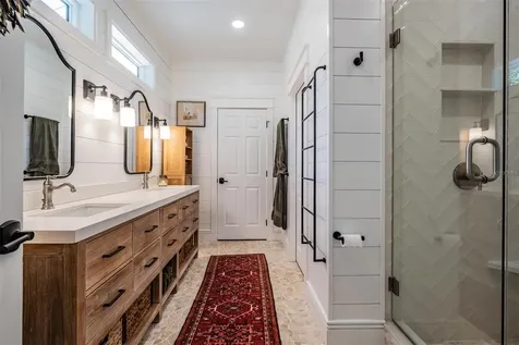 1707 S Hesperides Street Tampa FL 33629