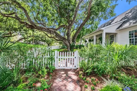 1707 S Hesperides Street Tampa FL 33629