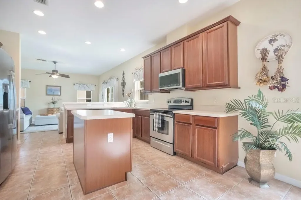 9789 Portofino Drive Orlando FL 32832