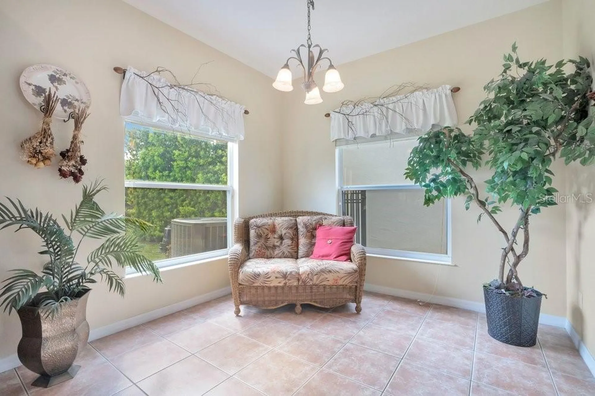 9789 Portofino Drive Orlando FL 32832