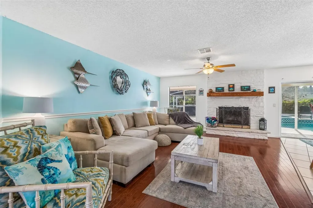 3708 Sand Pebble Drive Valrico FL 33596