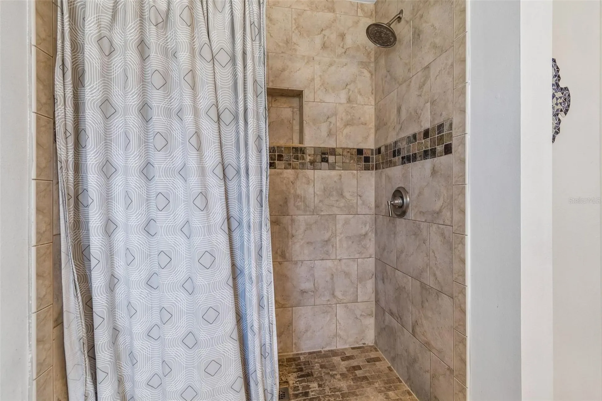 3708 Sand Pebble Drive Valrico FL 33596