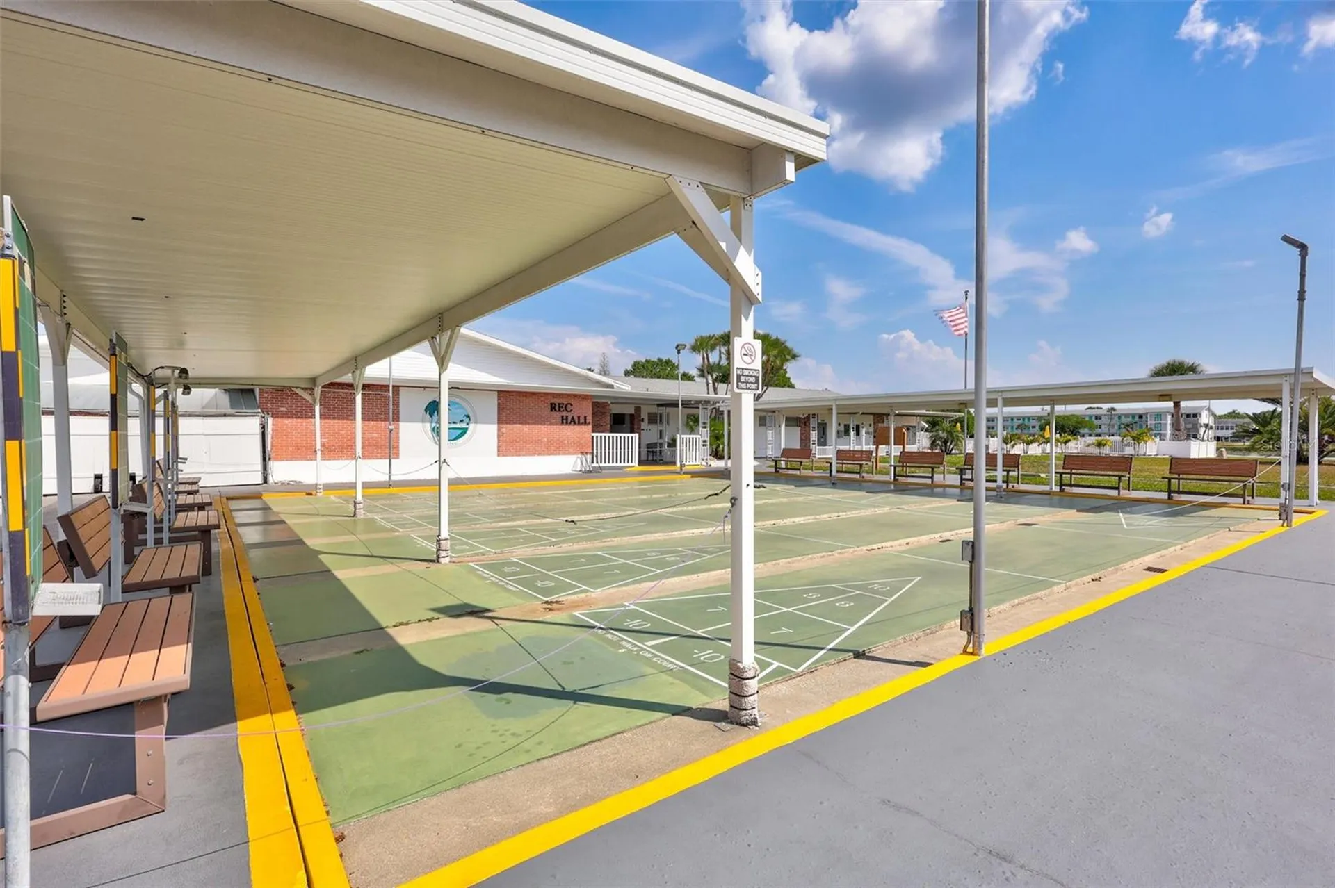 5945 21st Street N St Petersburg FL 33714
