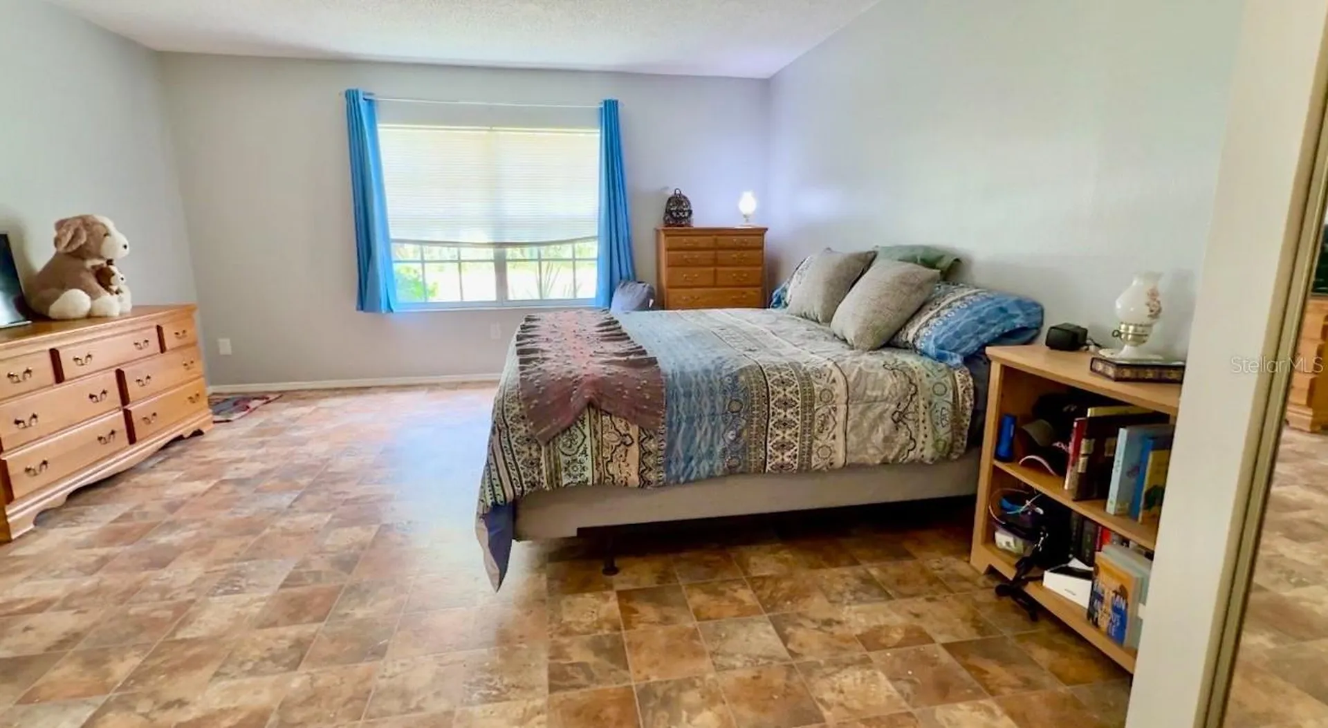 301 Oak Track Drive Ocala FL 34472