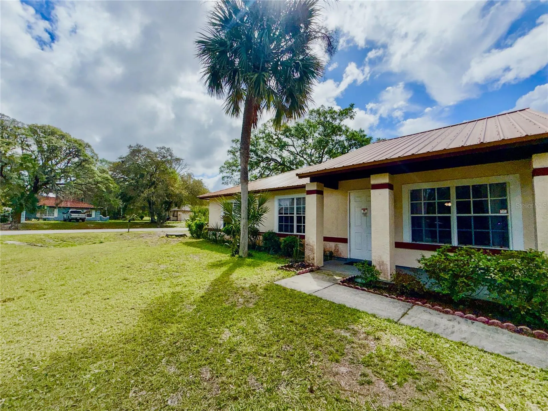 301 Oak Track Drive Ocala FL 34472
