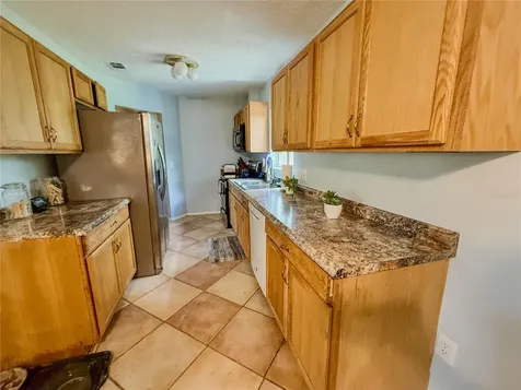 301 Oak Track Drive Ocala FL 34472