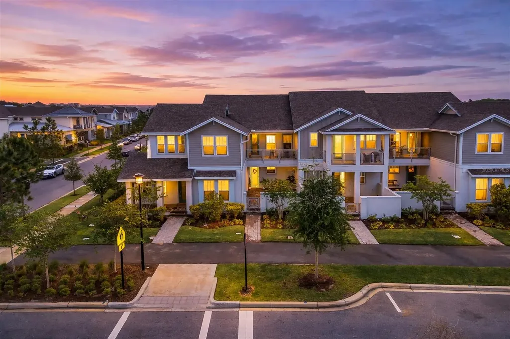 10009 Pearson Avenue Orlando FL 32827