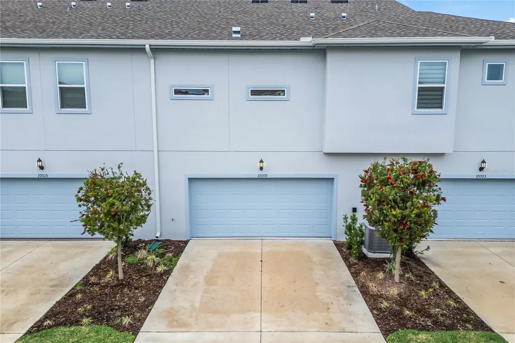 10009 Pearson Avenue Orlando FL 32827