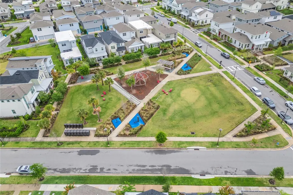 10009 Pearson Avenue Orlando FL 32827