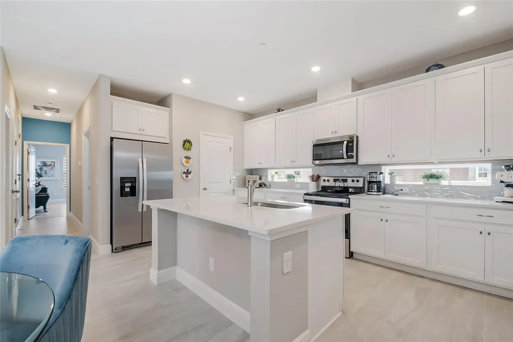 10009 Pearson Avenue Orlando FL 32827