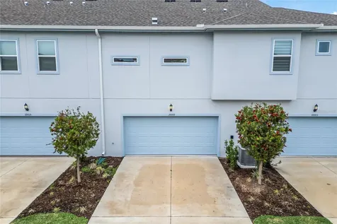 10009 Pearson Avenue Orlando FL 32827