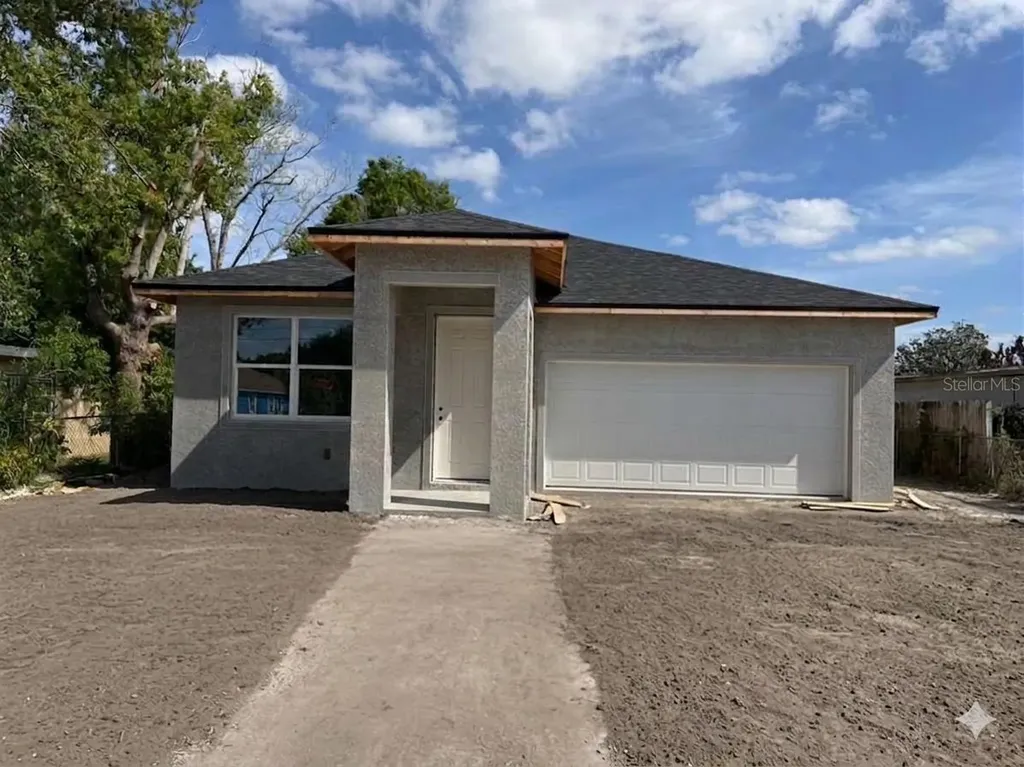 4517 America Street Orlando FL 32811