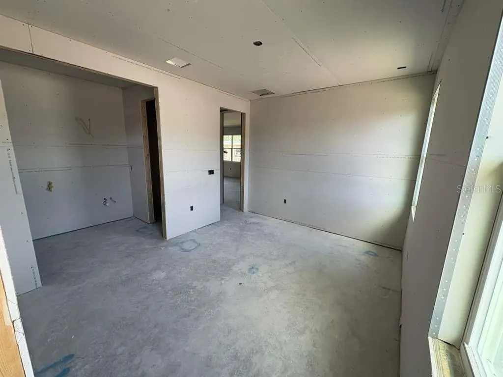 4517 America Street Orlando FL 32811