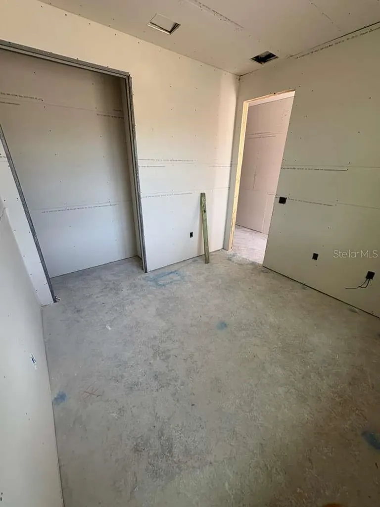 4517 America Street Orlando FL 32811
