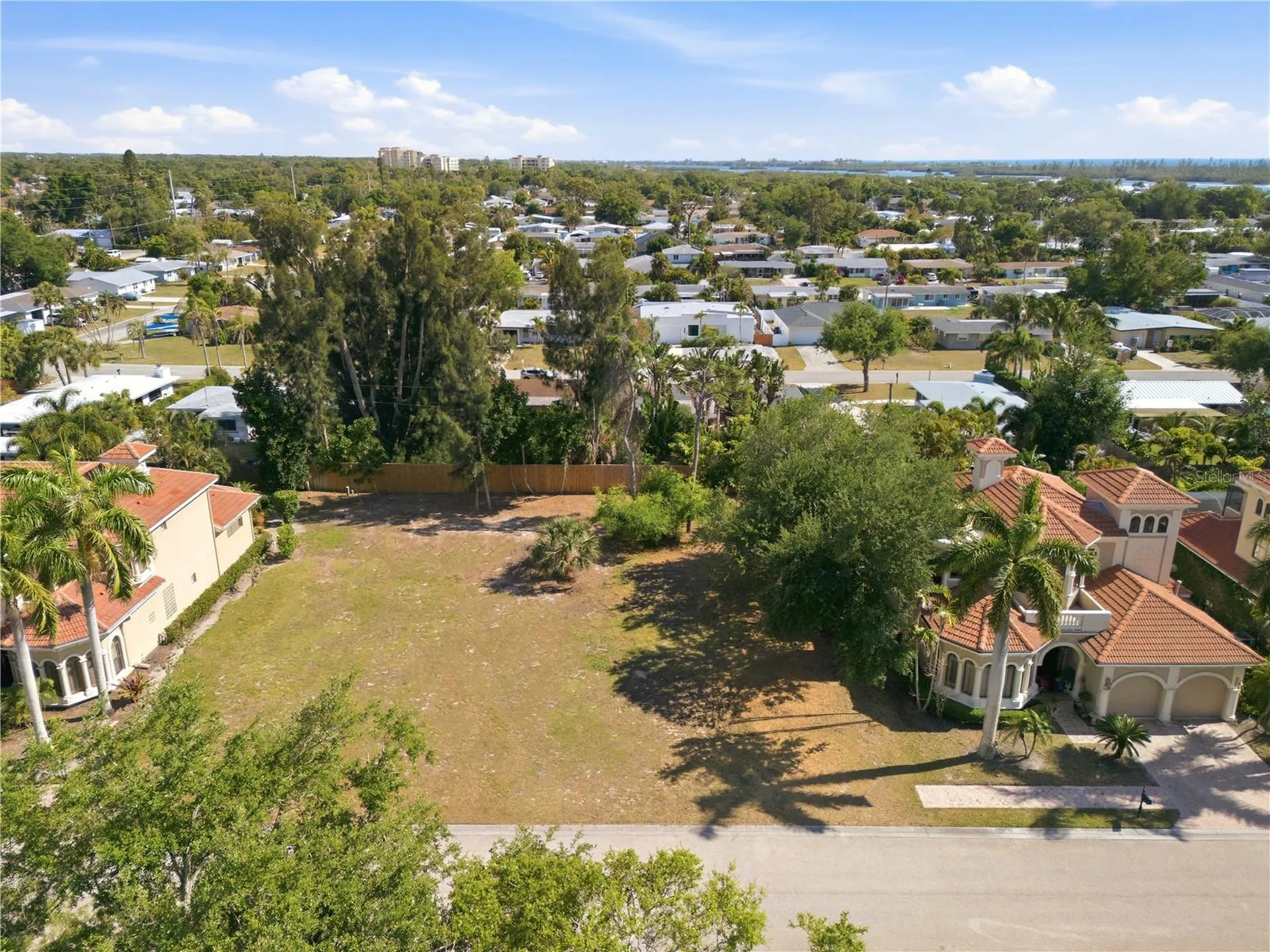 1740 Assisi Drive Sarasota FL 34231