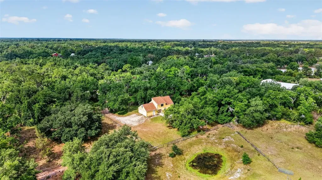 5330 Myakka Valley Trail Sarasota FL 34241