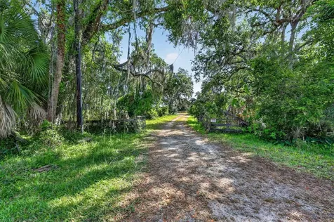 5330 Myakka Valley Trail Sarasota FL 34241