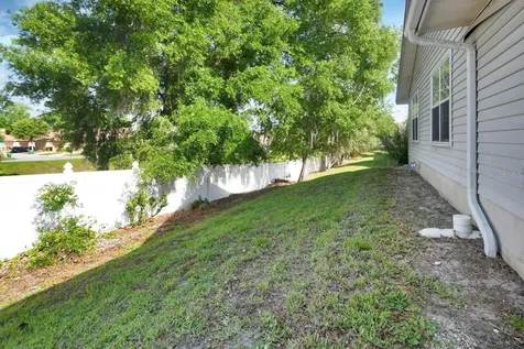 2520 S Glen Eagles Drive Deland FL 32724
