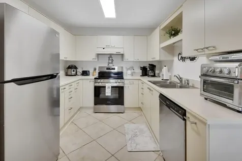 2520 S Glen Eagles Drive Deland FL 32724
