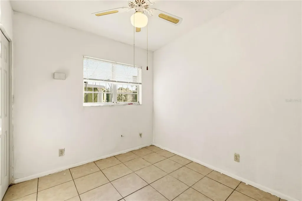 2615 9th Avenue Drive E. Palmetto FL 34221