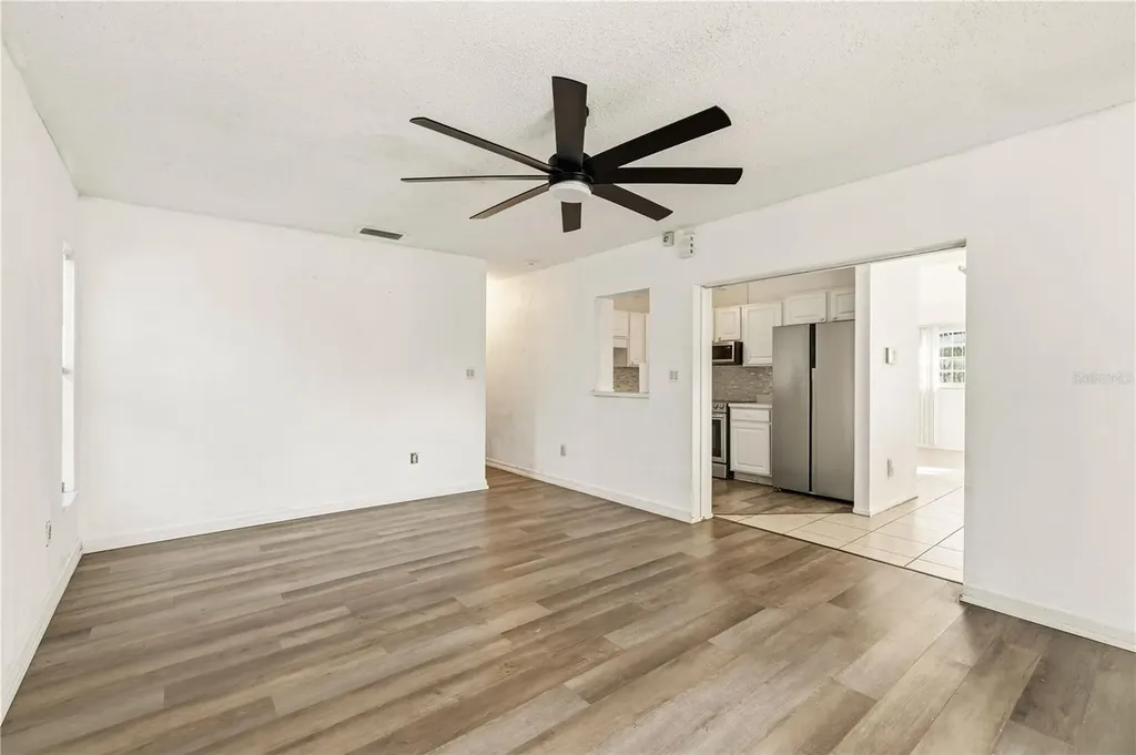 2615 9th Avenue Drive E. Palmetto FL 34221