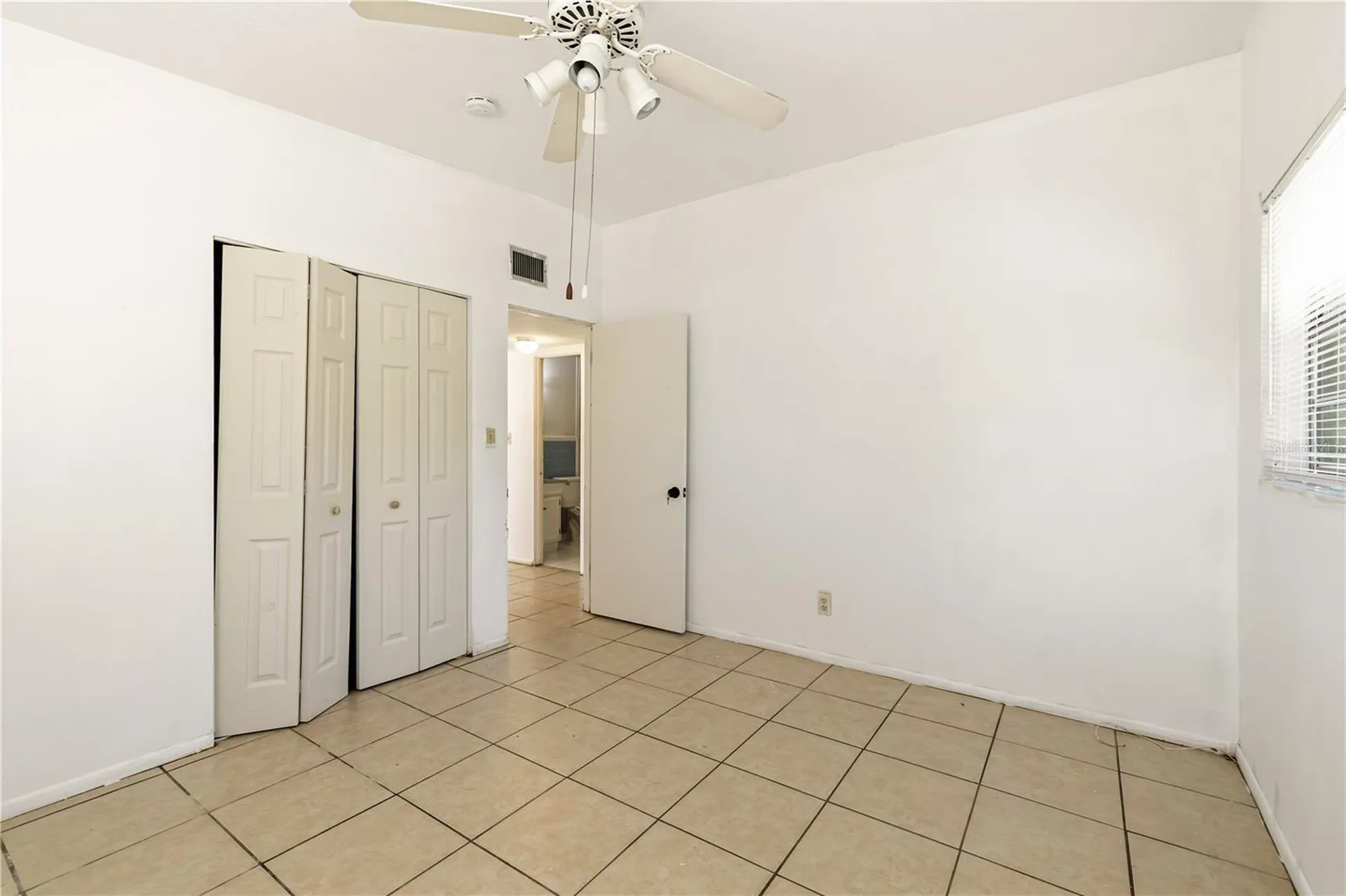 2615 9th Avenue Drive E. Palmetto FL 34221