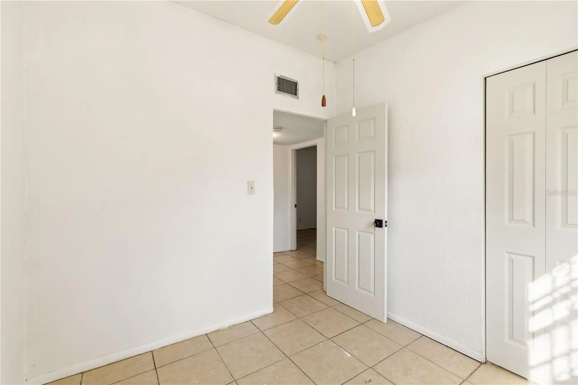 2615 9th Avenue Drive E. Palmetto FL 34221