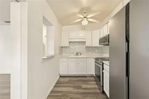 2615 9th Avenue Drive E. Palmetto FL 34221