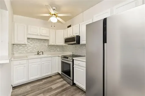 2615 9th Avenue Drive E. Palmetto FL 34221