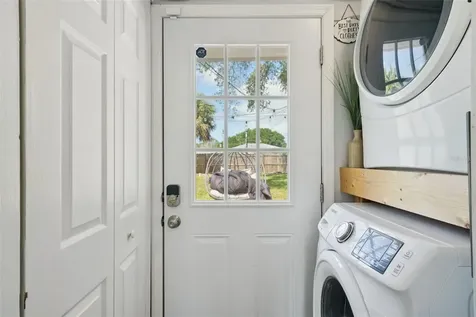 1316 58th Street N St Petersburg FL 33710