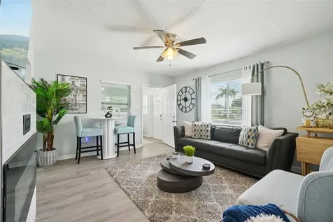 1316 58th Street N St Petersburg FL 33710