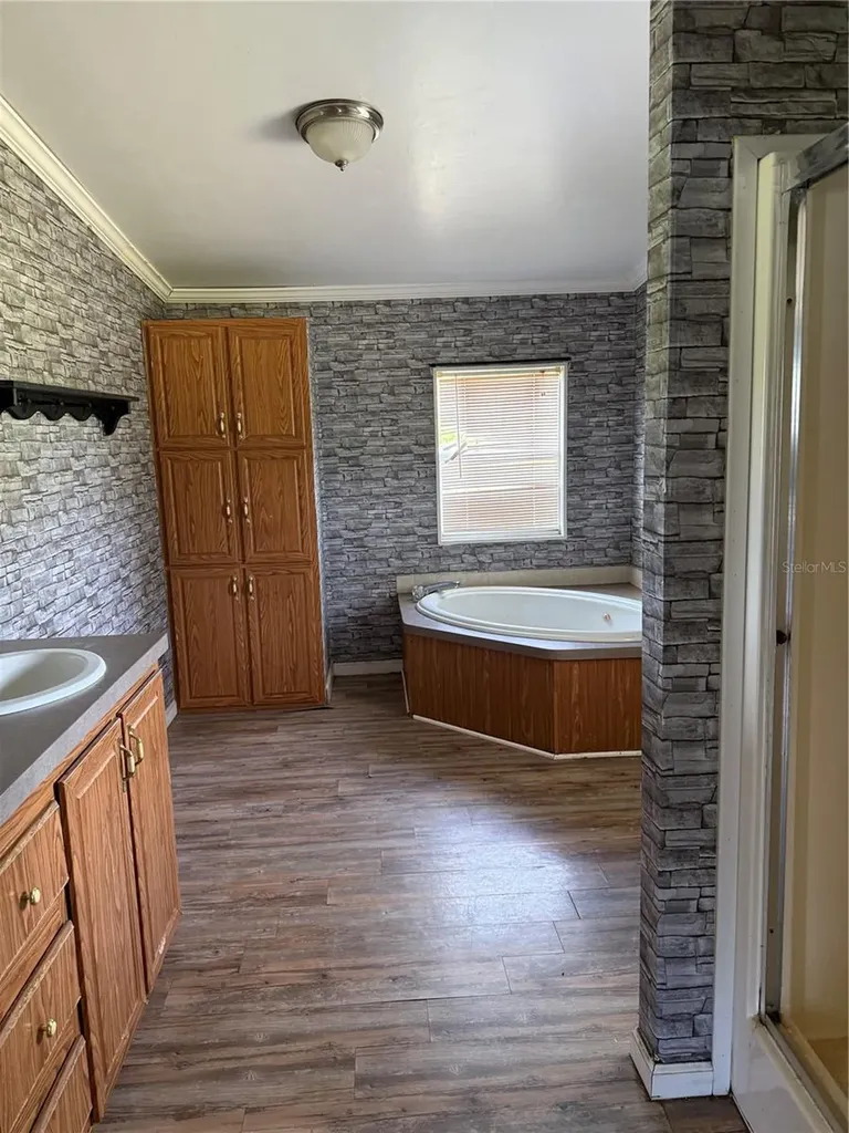 11090 SE 165th Terrace Road Ocklawaha FL 32179