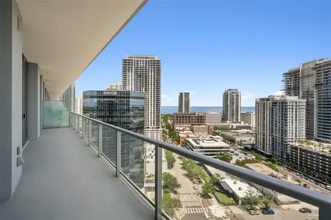 400 Central Avenue St Petersburg FL 33701