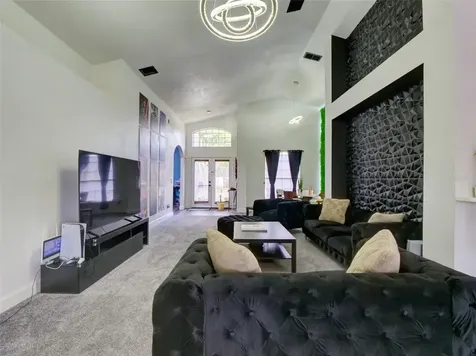1084 Royal Marquis Circle Ocoee FL 34761