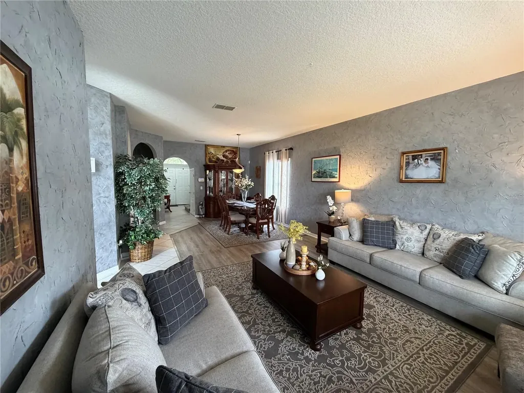 2675 Dover Glen Circle Orlando FL 32828